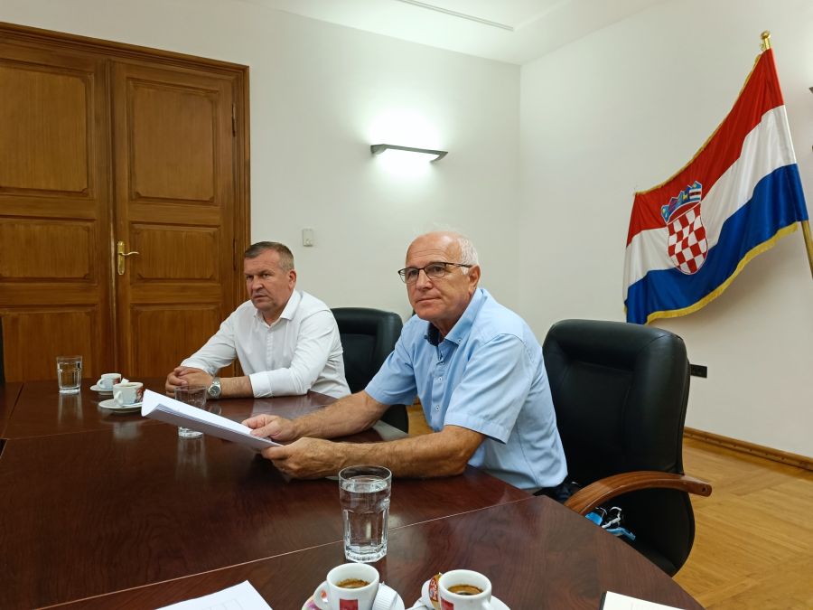 Savjet za sigurnost prometa na cestama održao redovnu sjednicu, PU varaždinska izvijestila kako je u ovoj godini 44% manje te&scaron;kih prometnih nesreća na cestama Varaždinske županije
