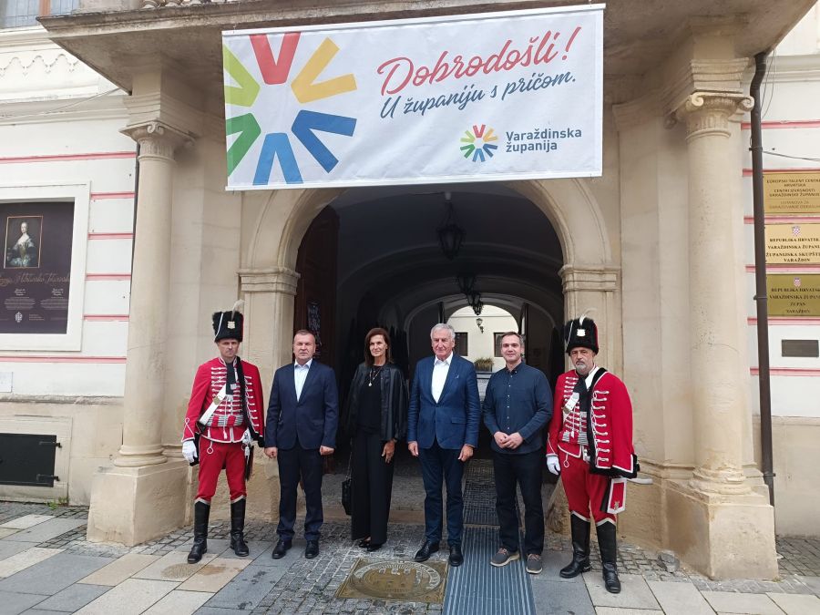 Župan Dubrovačko - neretvanske županije Dobroslavić na prijemu kod župana Stričaka, zajedno obi&scaron;li Centar za posjetitelje