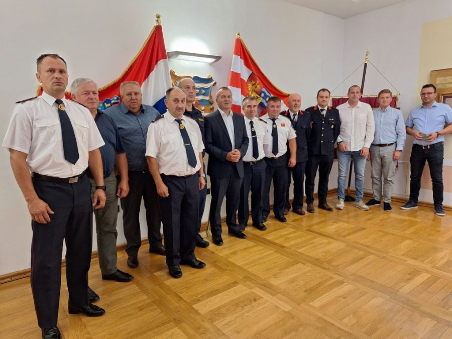 Za nabavu vozila vatrogascima iz Margečana, Vi&scaron;njice i Dra&scaron;kovića dodijeljeno 50.000 eura