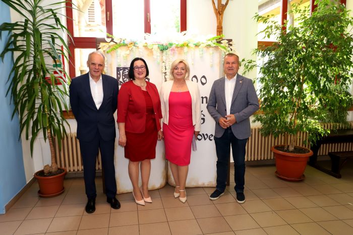 Stoljeće znanja, odgoja i uspomena: O&Scaron; &Scaron;emovec proslavila 100. rođendan