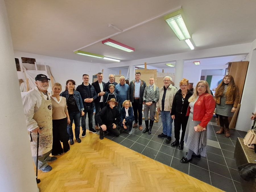 U organizaciji udruge „Uranak“ u Galeriji Kovačić Macolić održana likovna kolonija s naglaskom na humanitarno stvaranje i kulturno povezivanje