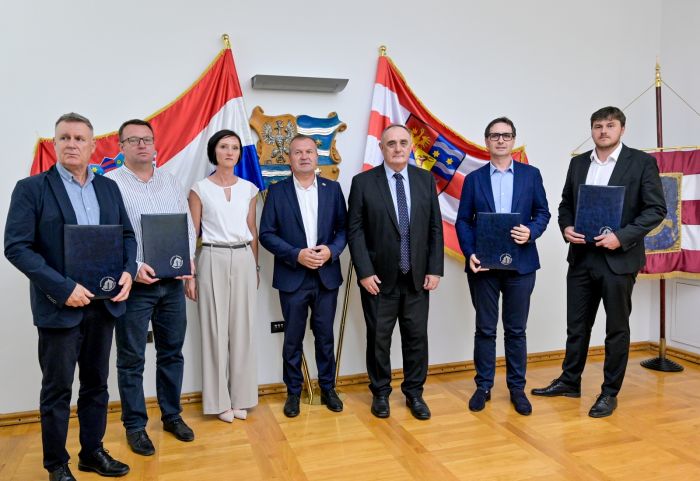 Potpisan Ugovor o suradnji Medicinskog fakulteta Sveučilišta u Zagrebu i zdravstvenih ustanova Varaždinske županije