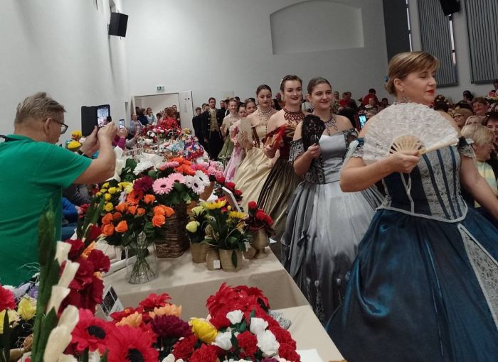Jedinstveni Festival kinča u Visokom