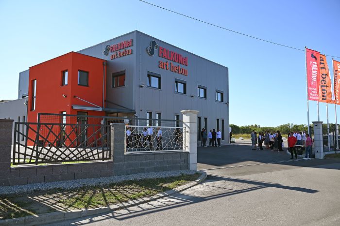 U Poslovnoj zoni Sračinec svečano otvoren novi prodajni centar Falkoneta