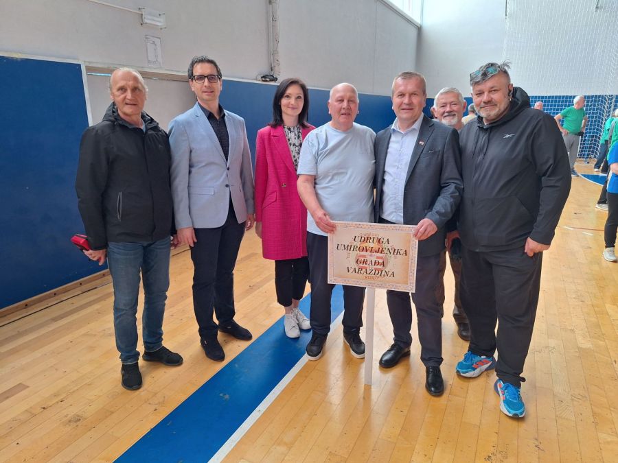 Župan Anđelko Stričak otvorio 30. sportske susrete umirovljenika Varaždinske županije koji su okupili 560 sudionika