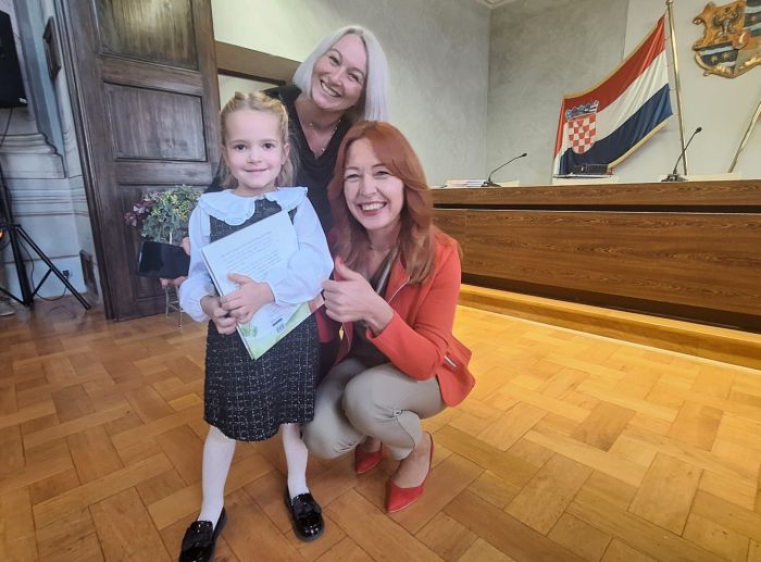 Nagrade na Dan hrvatskih knjižnica: Županija nagradila 81 najčitača, u godinu dana pročitali čak 3.193 knjige!