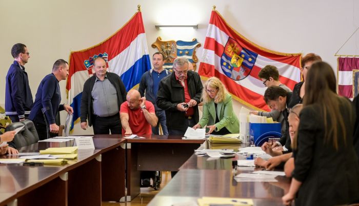 Potpisivanje ugovora: &bdquo;Ovo su rekordna izdvajanja Varaždinske županije za udruge civilnog dru&scaron;tva&ldquo;