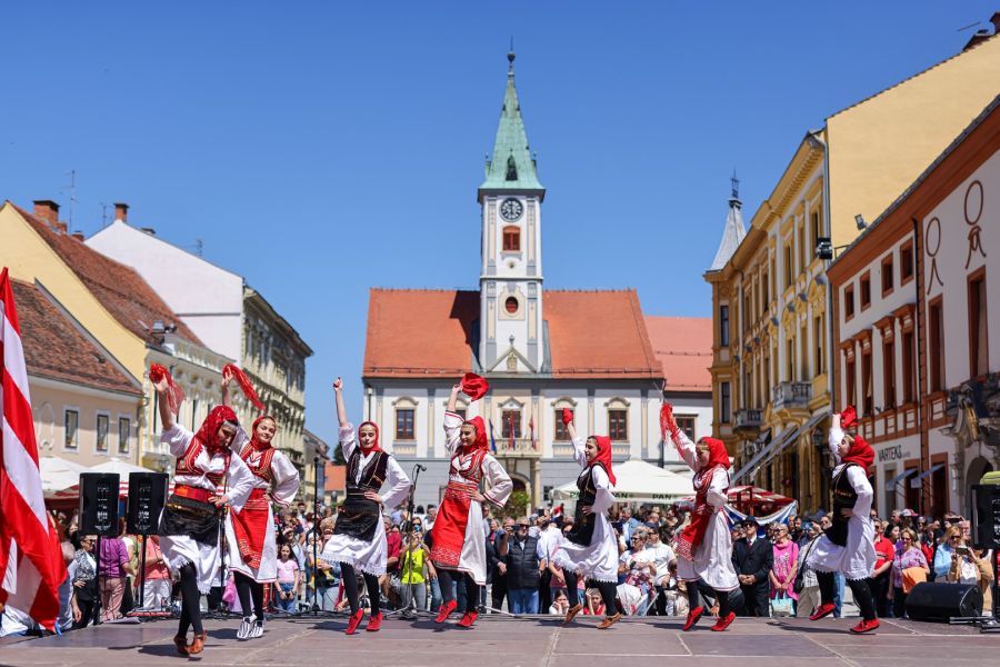 Varaždin i Županija centar kulturne raznolikosti: predstavili se albanska, bošnjačka, slovenska i srpska nacionalna manjina te predstavnici Nepala i Ukrajine