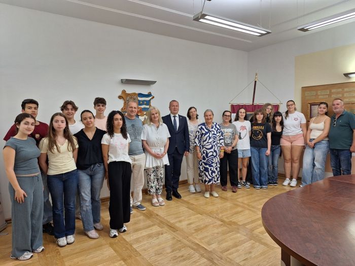Župan Stričak primio učenike i nastavnike iz Portugala: &bdquo;Varaždinska županija odu&scaron;evila nas je ljepotom i srdačno&scaron;ću ljudi&ldquo;